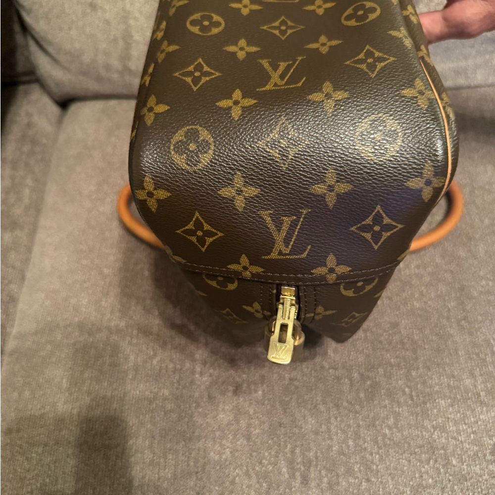 SOLD ****Louis Vuitton Monogram Deauville - Picture 6 of 10